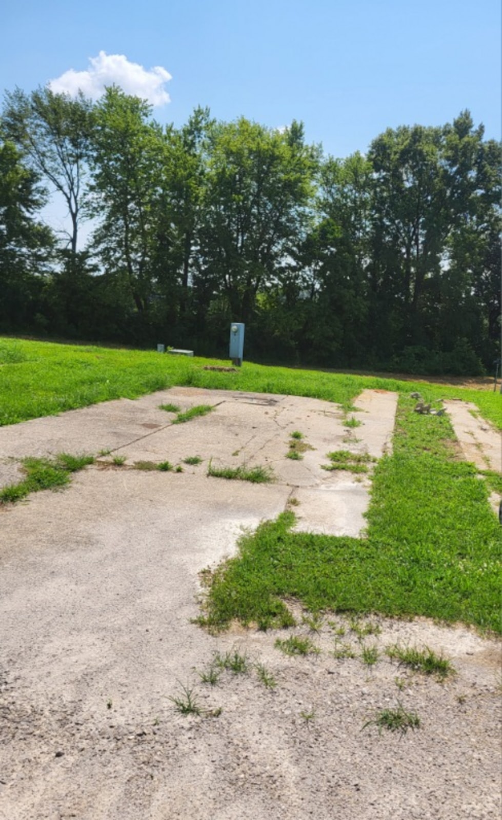 RV Lot for Rent Petersburg, IN