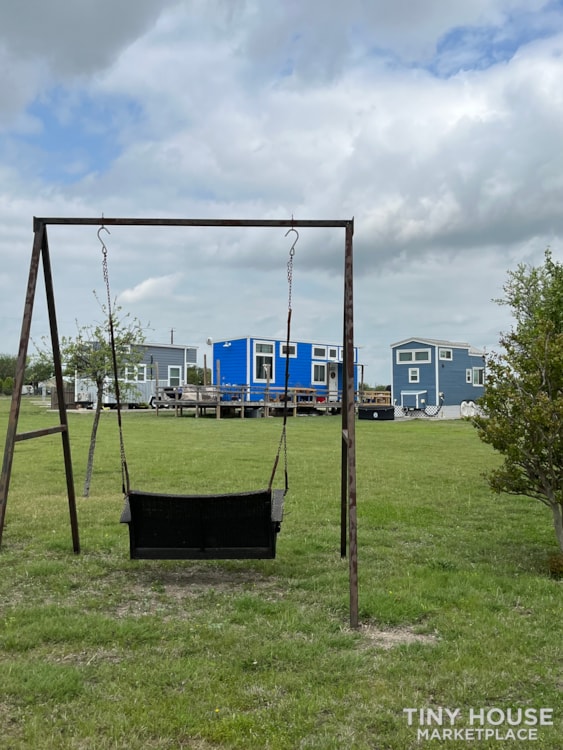 Tiny Lots on the Prairie, host of THOWs up to 10ft wide and 30ft long. - Image 4 Thumbnail