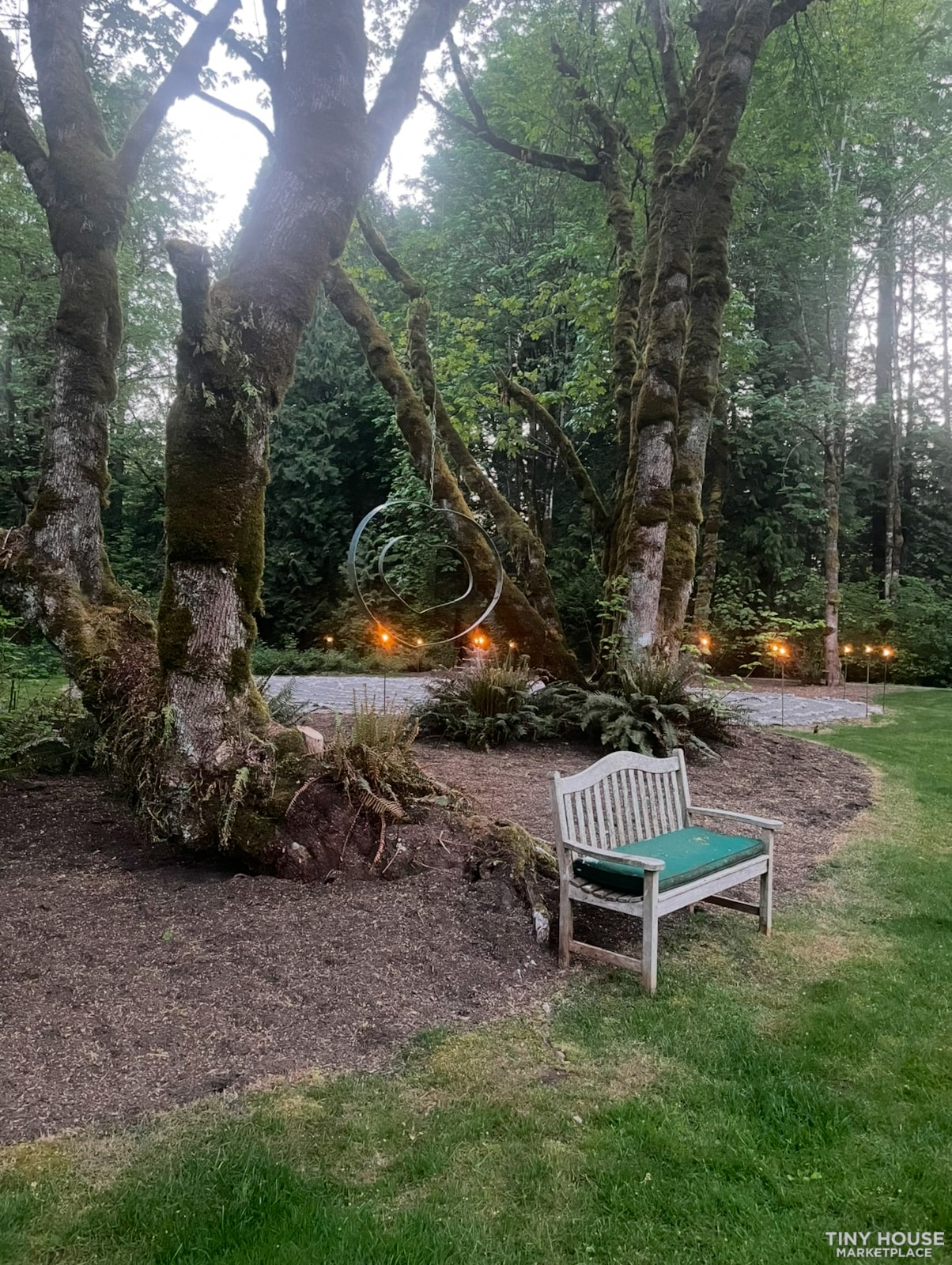 Tranquil Tiny Home Rental Space - Image 4 Thumbnail