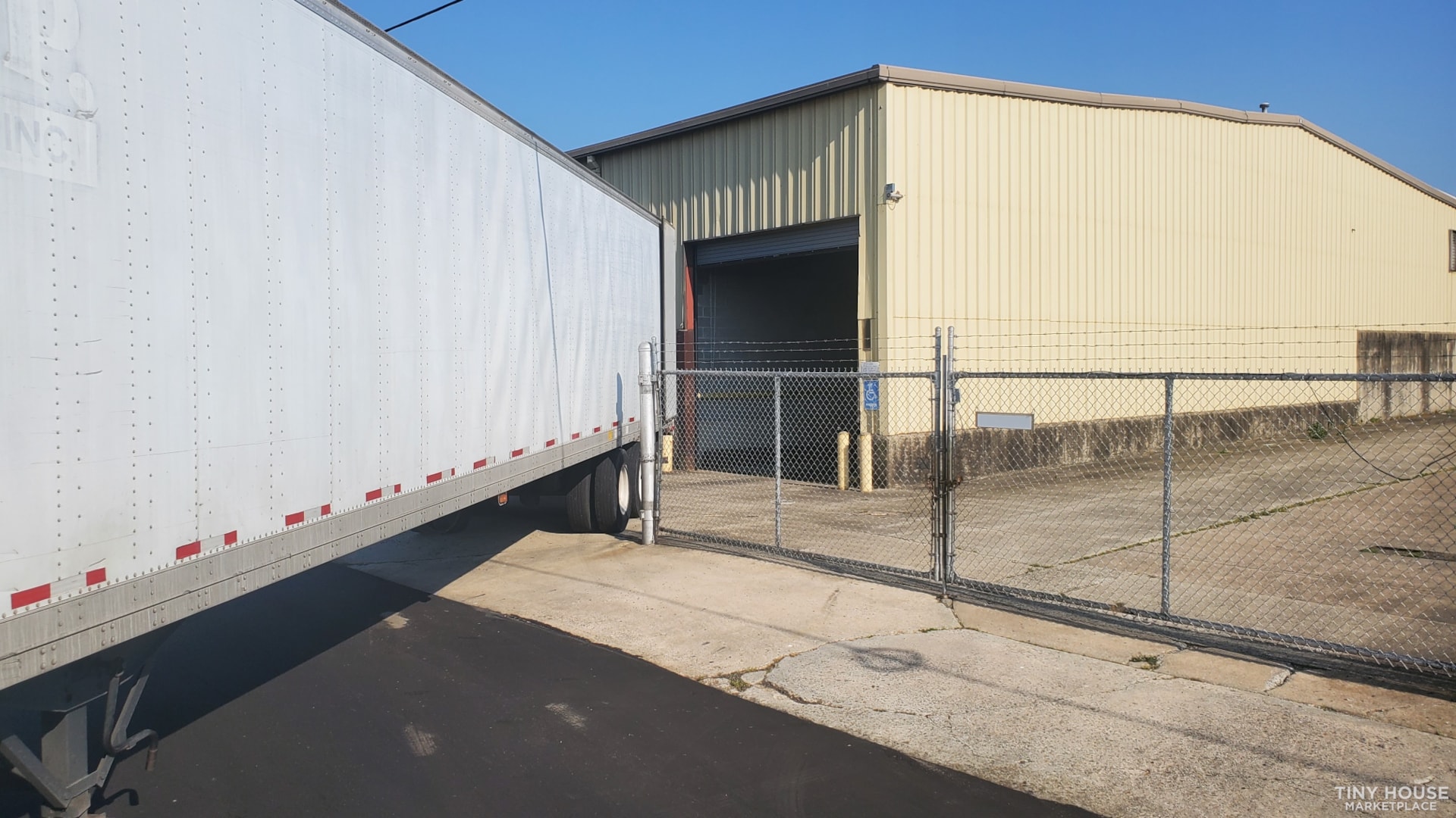(2) 2006 Stough Swing Door 53' DOT Road Ready Trailers - Use for Storage or Tiny - Image 2 Thumbnail