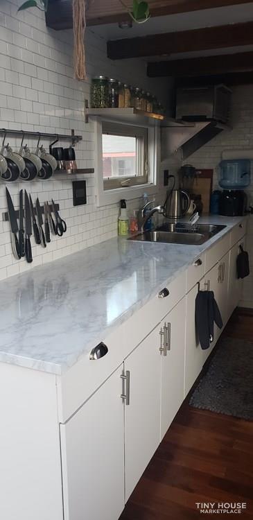 28ft by 8.5ft Tiny House for Sale with Land to Rent in Lyons Colorado - Image 4 Thumbnail