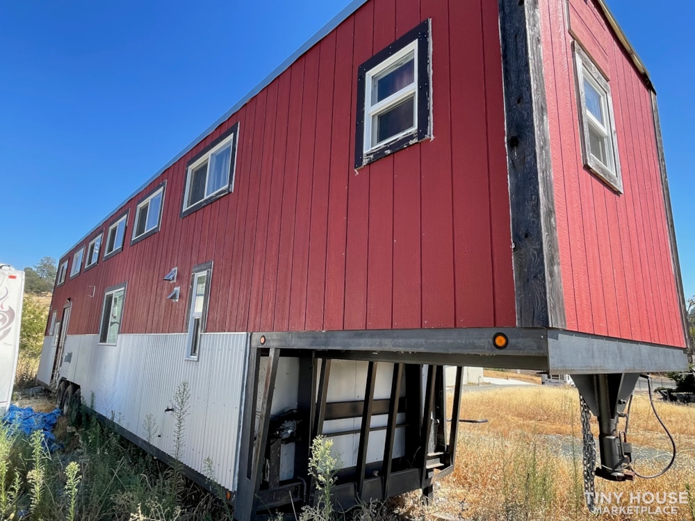 'Big Tiny' Family House on a 48' LowBoy Trailer - Image 1 Thumbnail