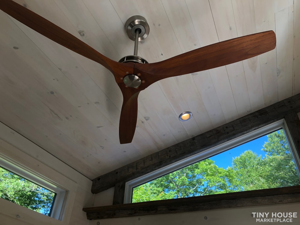 "The Hemingway" Luxury Tiny Home - Image 4 Thumbnail