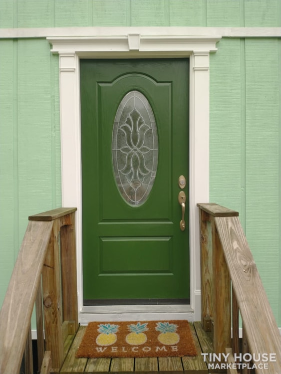 "The Ivy Cottage" 40' Tiny House on Wheels with 436 sq ft living space - Image 4 Thumbnail