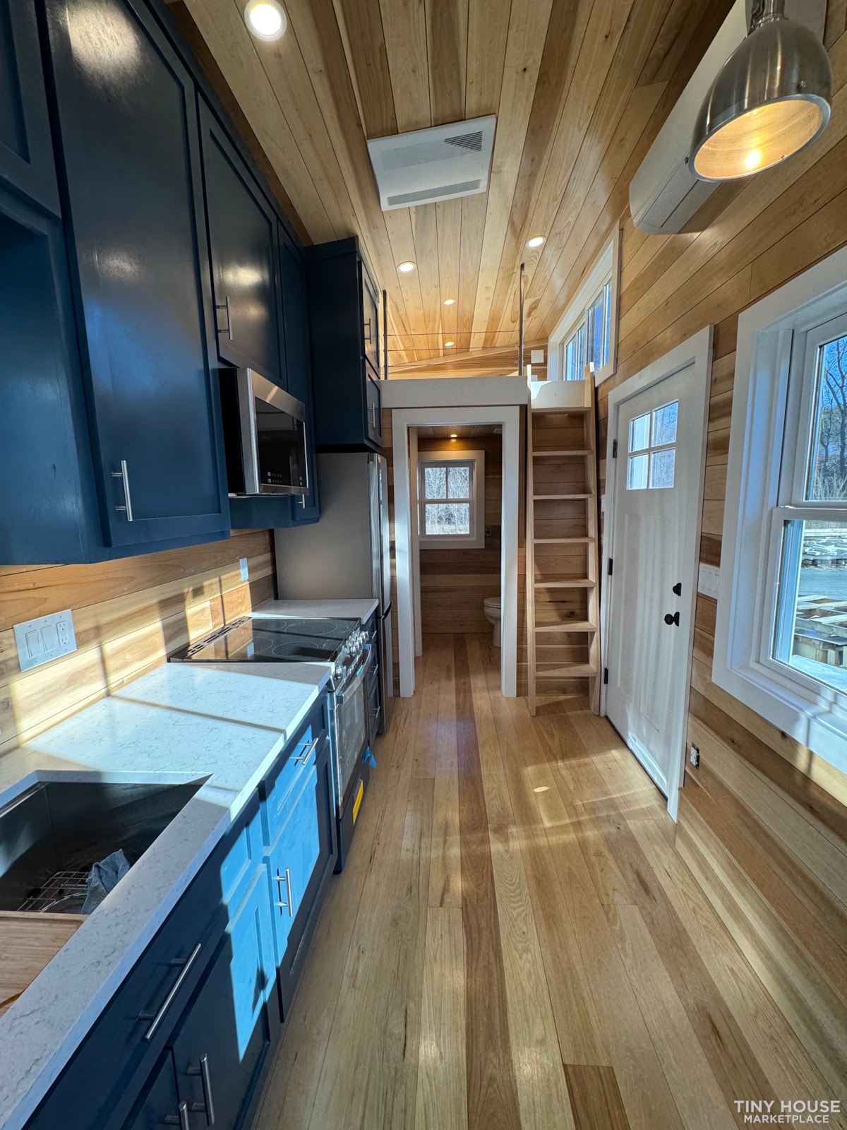 ☀️The Melissa - New 24' Energy Efficient Tiny House - Beautiful and warm design  - Image 4 Thumbnail