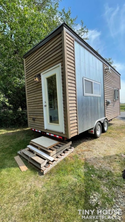 SOLD "The Tiny Project" Tiny House on Wheels - Image 4 Thumbnail