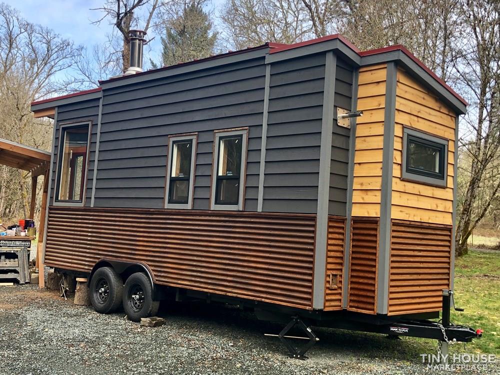 "Wild and Scenic" Tiny house For Sale - Image 3 Thumbnail