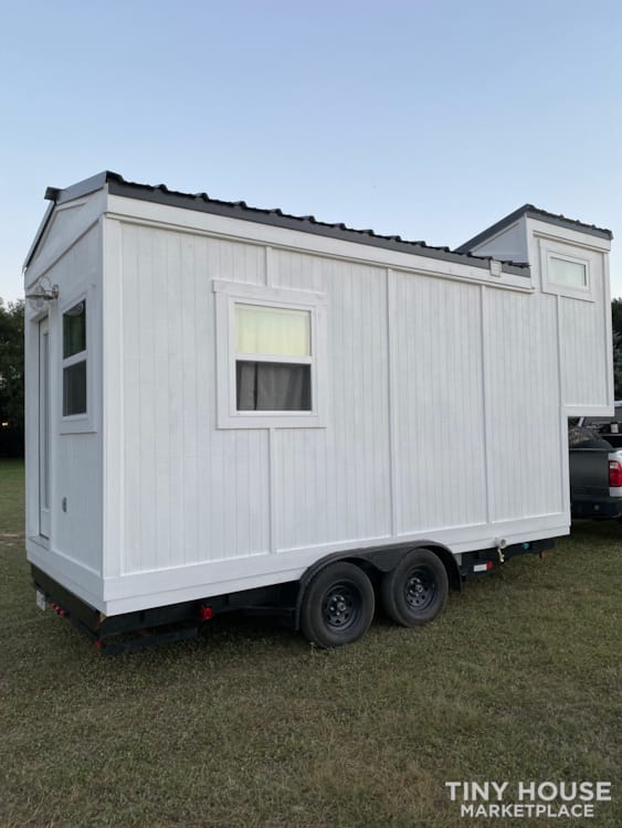1 bed/1 bath Tiny House - 164 total sf by StouderHouse - NEW!! - Image 2 Thumbnail