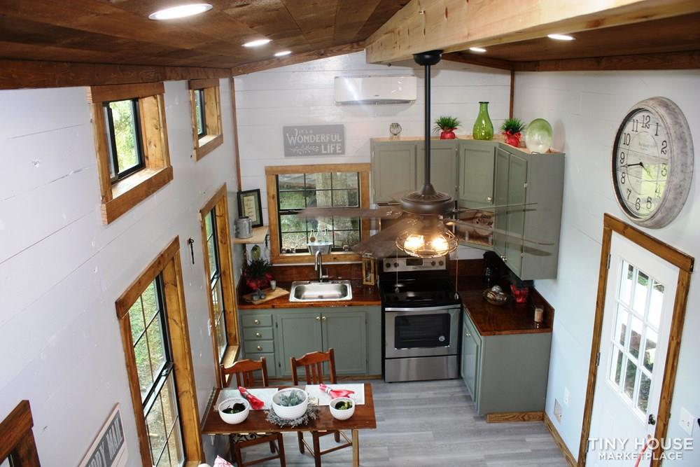 10 x 34 Tiny House on Wheels Free Shipping up to 1,000 miles - Image 2 Thumbnail