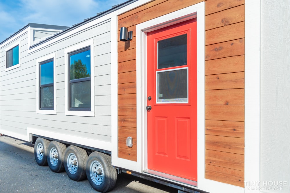 10' x 40' Luxury Craftsman Style Tiny Home (Made To Order) - Image 2 Thumbnail