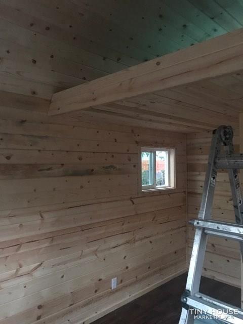 10'x14' tiny home - Image 4 Thumbnail
