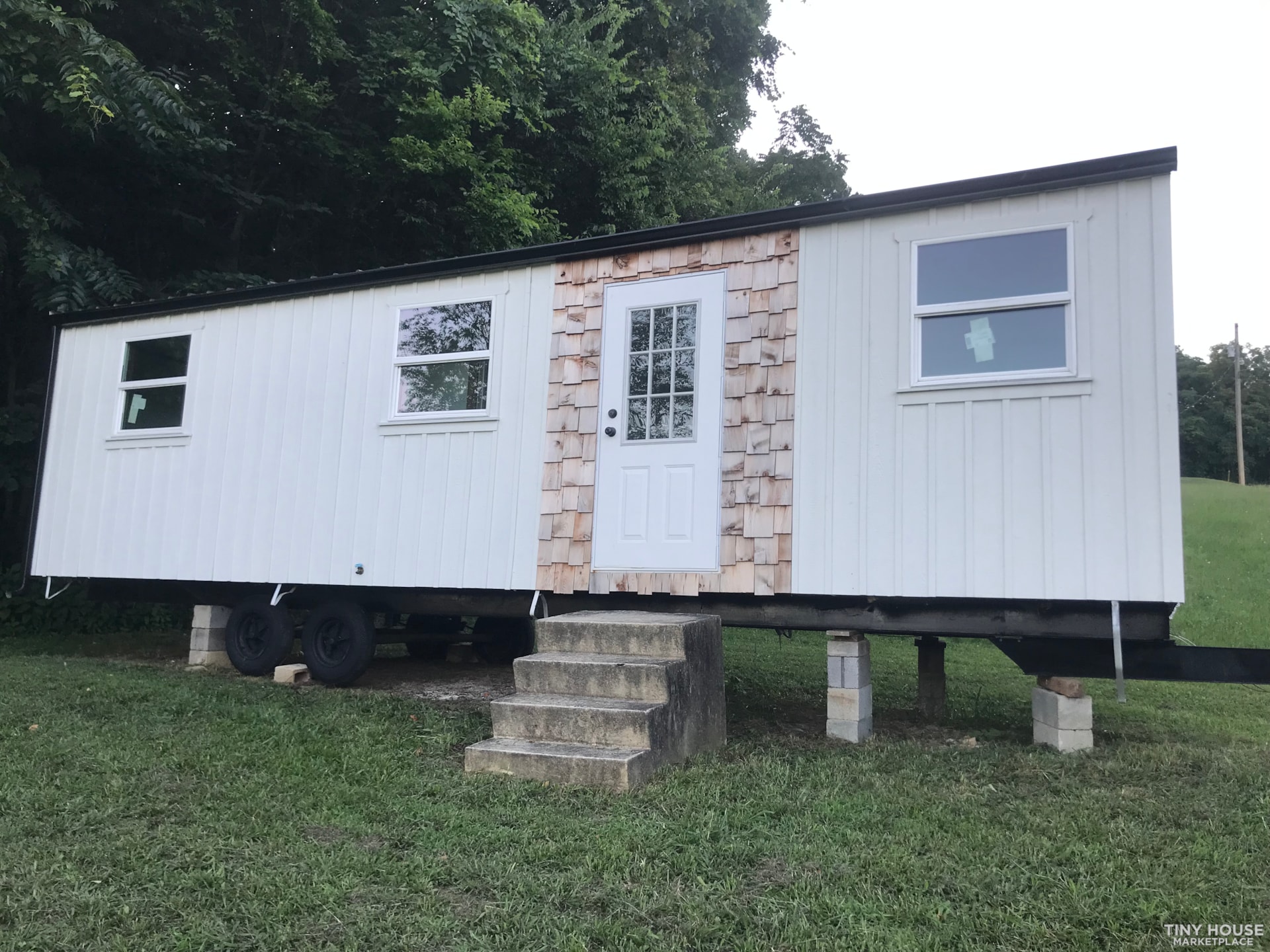10’x30’ Tiny Home/Park Model  - Image 1 Thumbnail