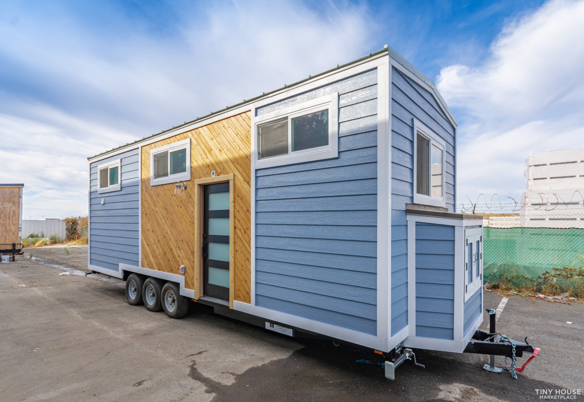 10x30 Tiny Homes On Wheels - Image 3 Thumbnail