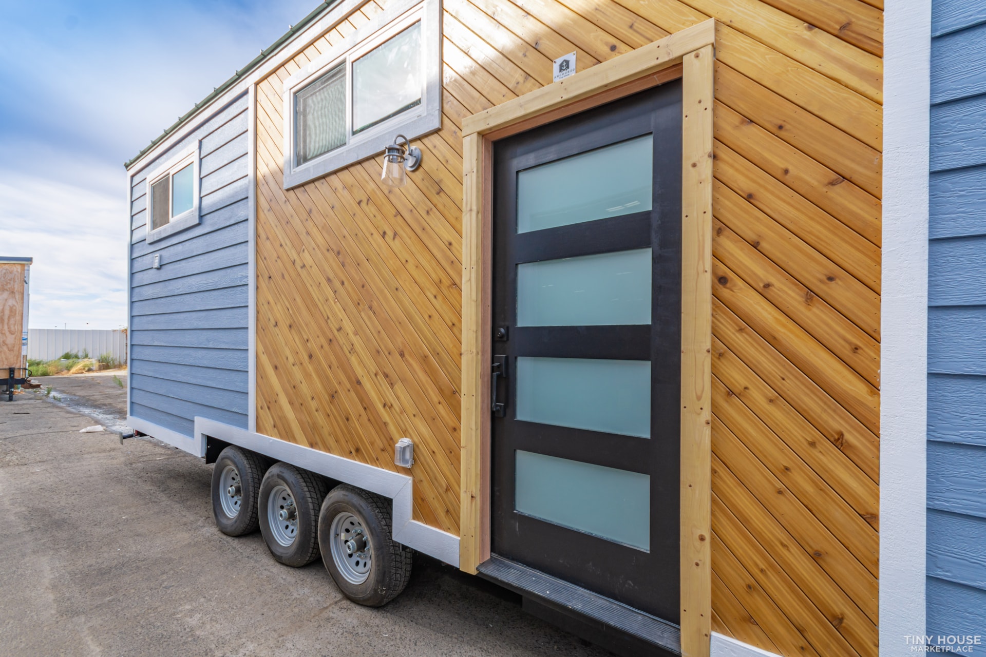 10x30 Tiny Homes On Wheels - Image 4 Thumbnail
