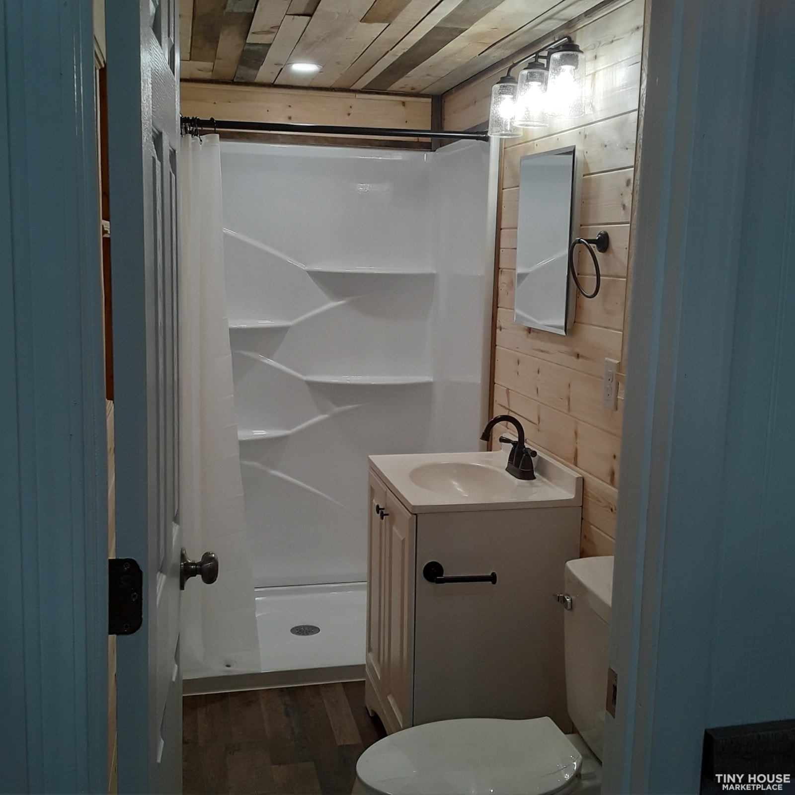 Tennessee Cabin For Sale - New - Image 3 Thumbnail