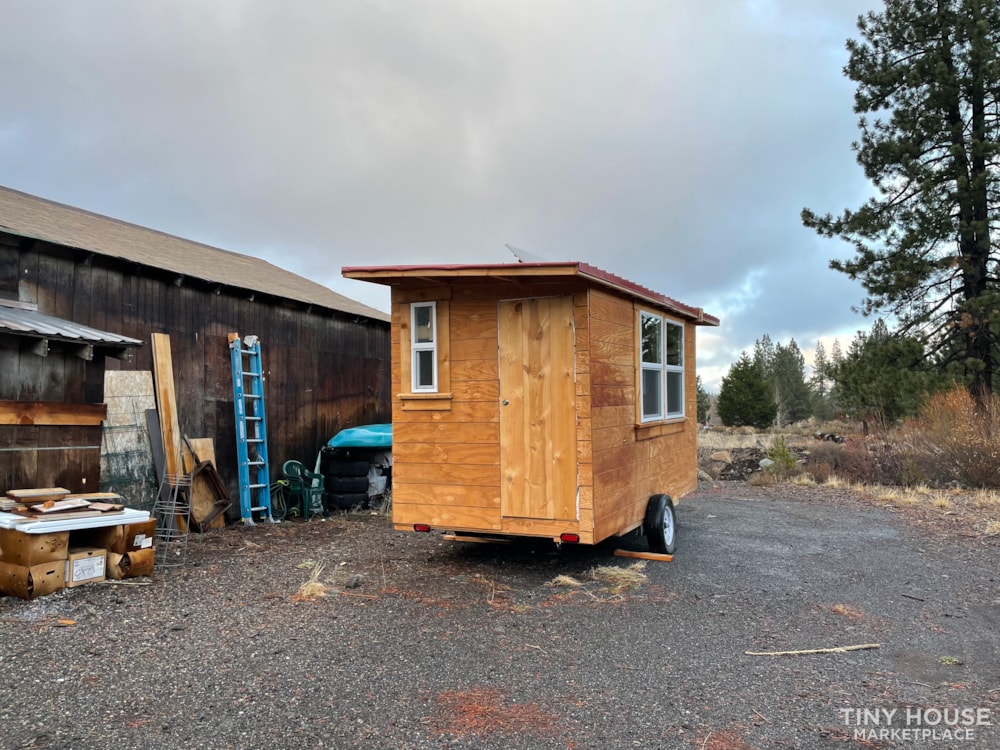 120' sq ft Studio, 17' off-grid tiny, Renogy Solar, customizable + insulated! - Image 3 Thumbnail