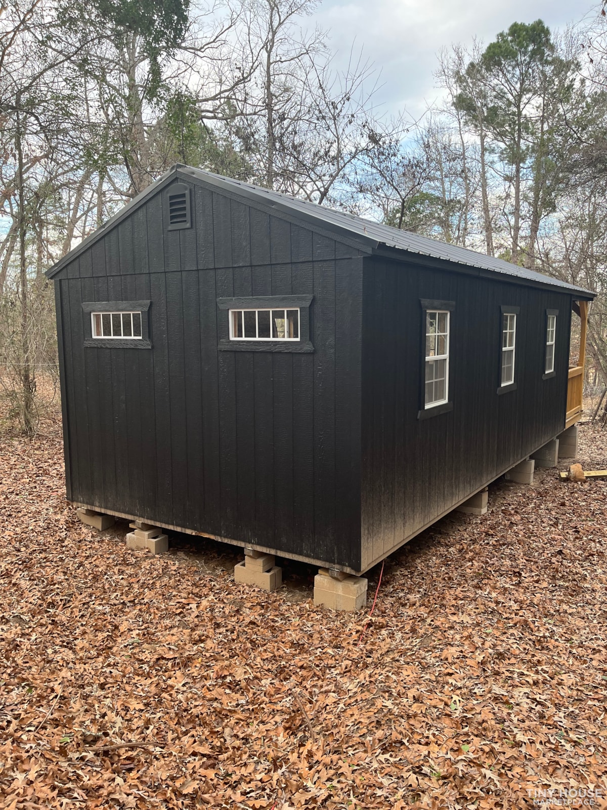 12x32 Cabin - Image 4 Thumbnail