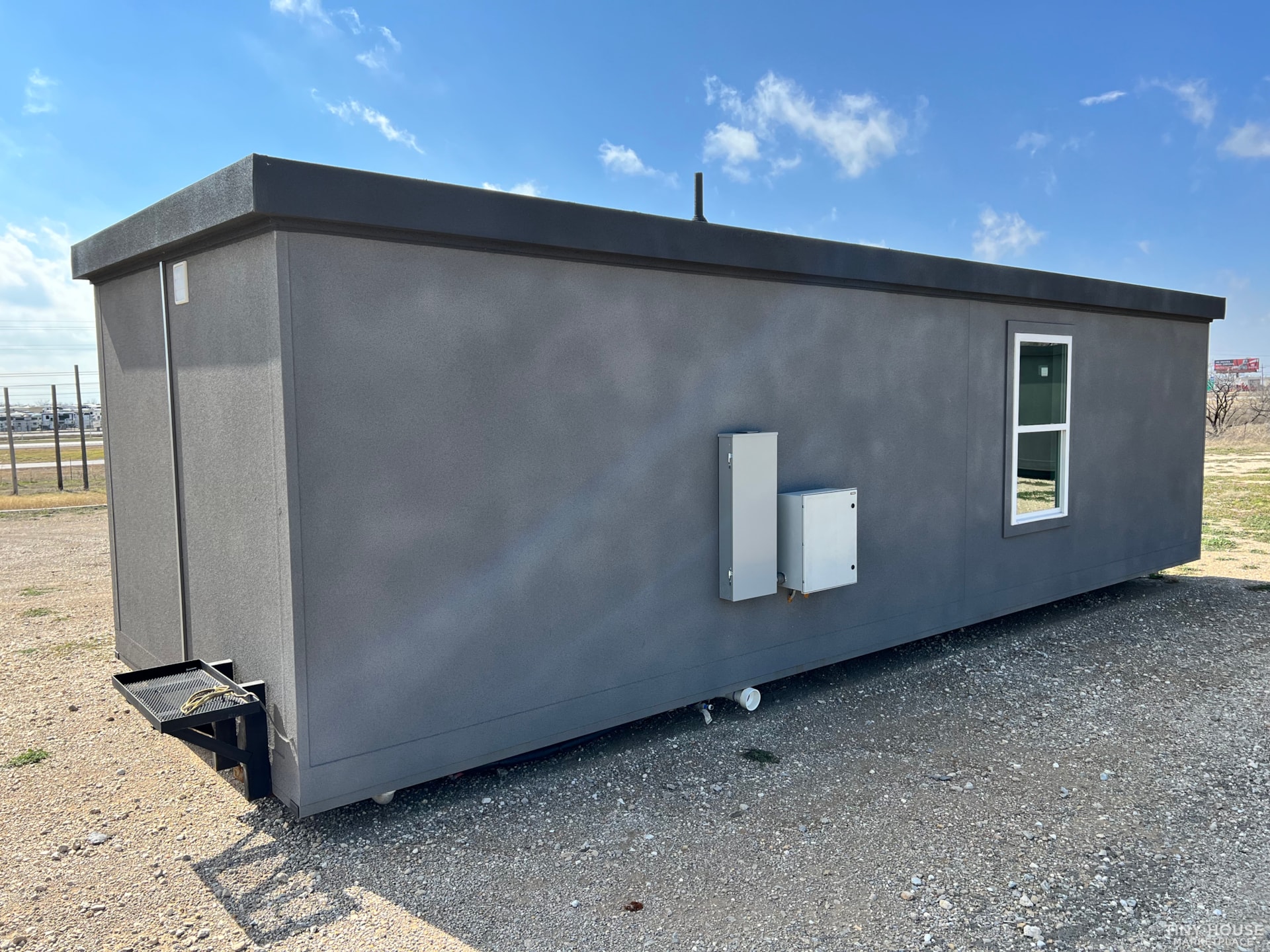 12x32x8 MUPPS Gemstone 2023 Model. A Texas Tough Tiny home discounted. - Image 4 Thumbnail
