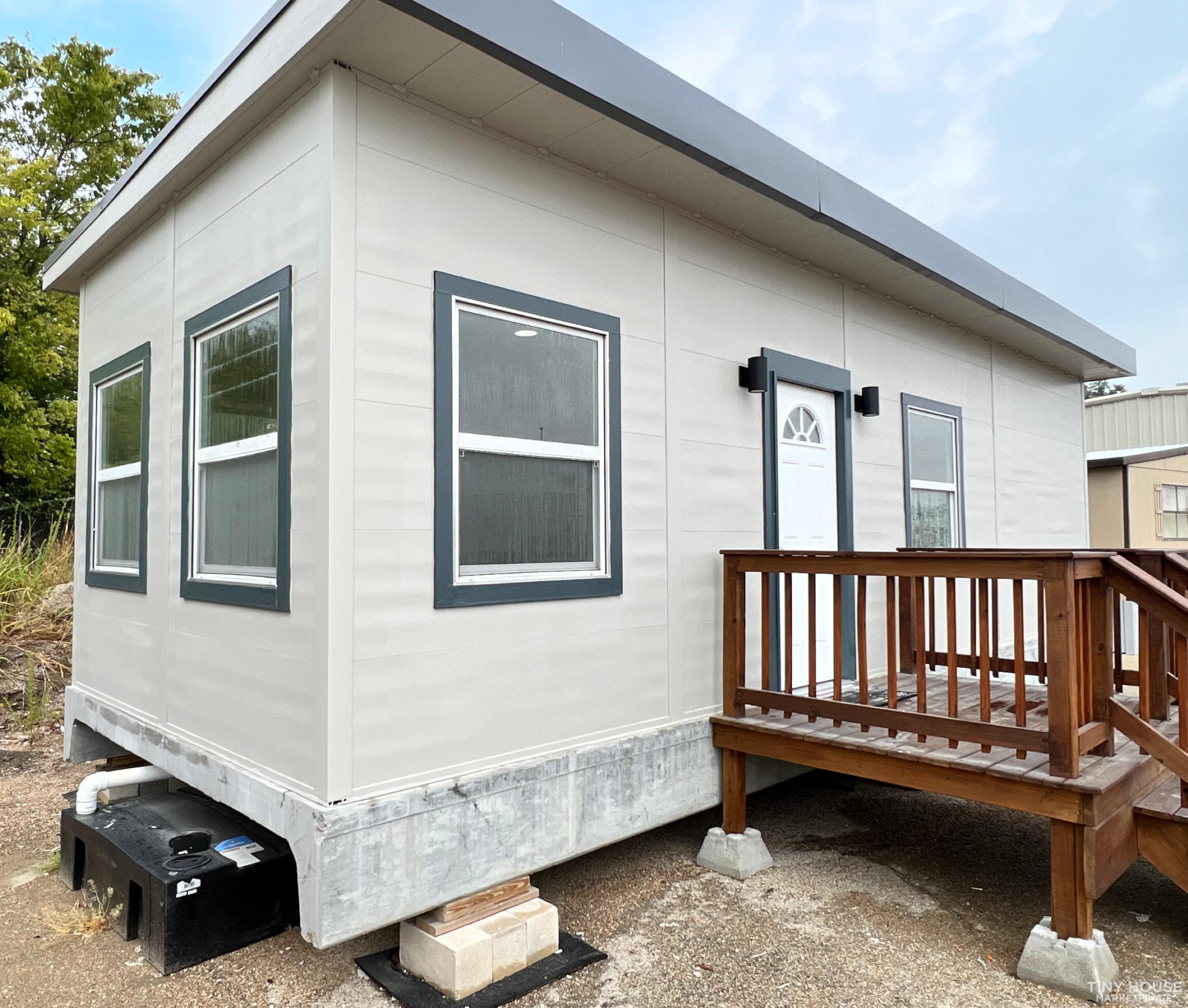 12x34 Mobile Concrete Slab Build in TX - Premium Tile, Mini Split, Full Kitchen - Image 1 Thumbnail