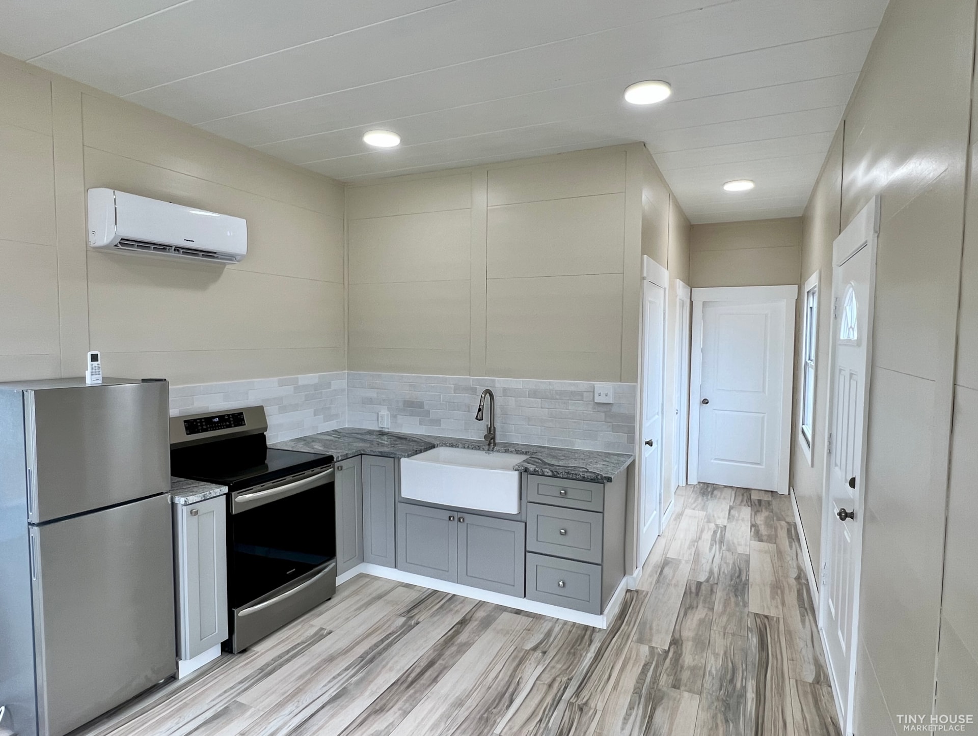 12x34 Mobile Concrete Slab Build in TX - Premium Tile, Mini Split, Full Kitchen - Image 3 Thumbnail