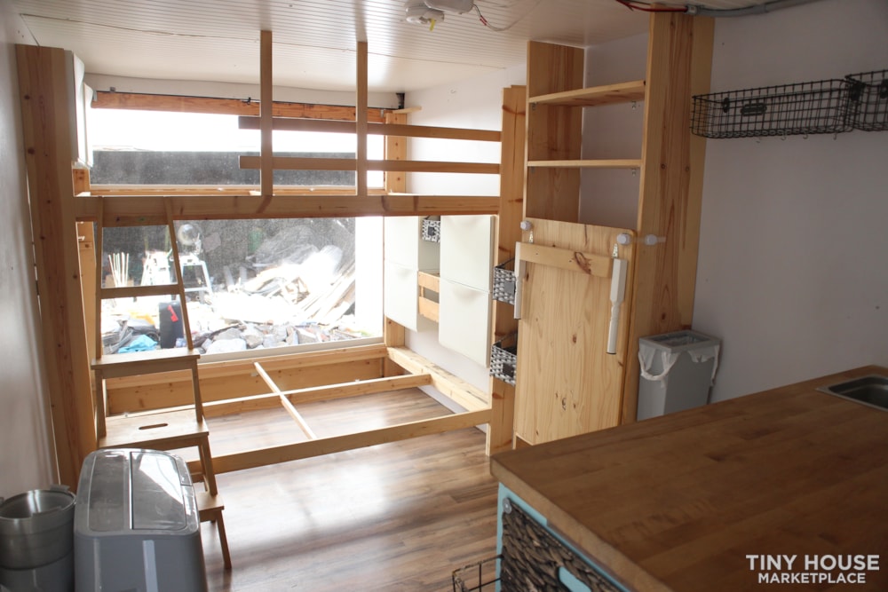 14 Foot Titan Stealth Trailer with room for 4!