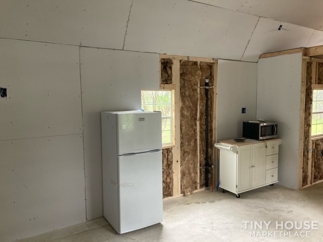 14 x 40 Tiny Home - Image 3 Thumbnail