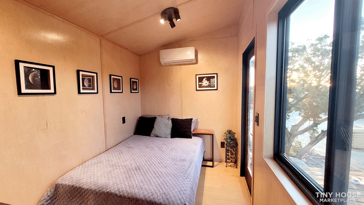 Backyard Tiny House Office, Guest Suite, Owner Retreat - Image 3 Thumbnail