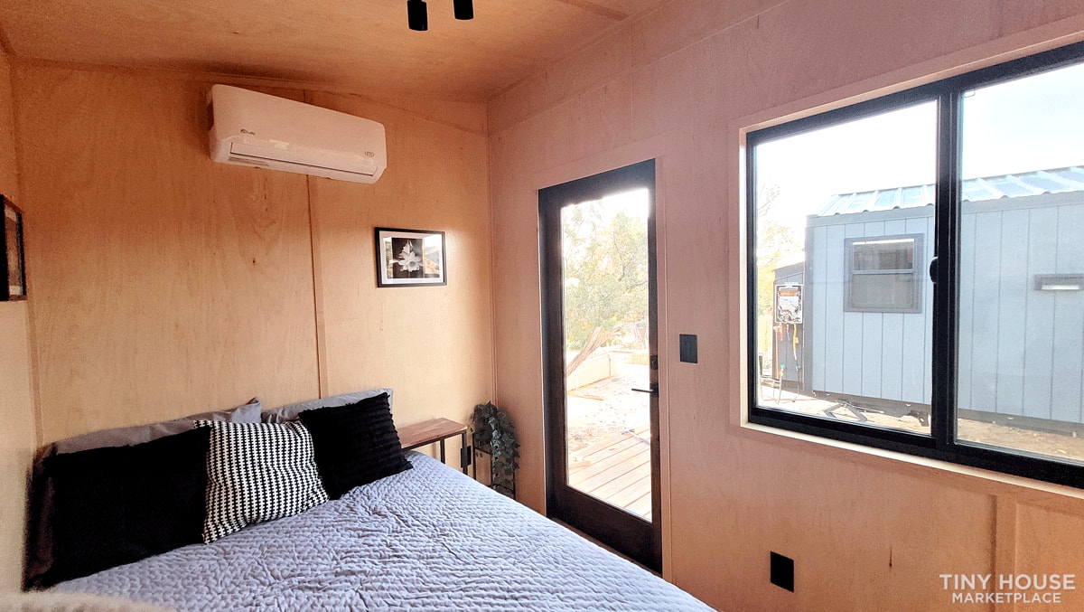 Backyard Tiny House Office, Guest Suite, Owner Retreat - Image 4 Thumbnail
