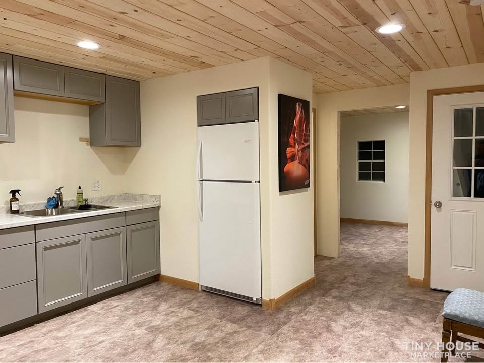 14x28 Cabin - Image 3 Thumbnail