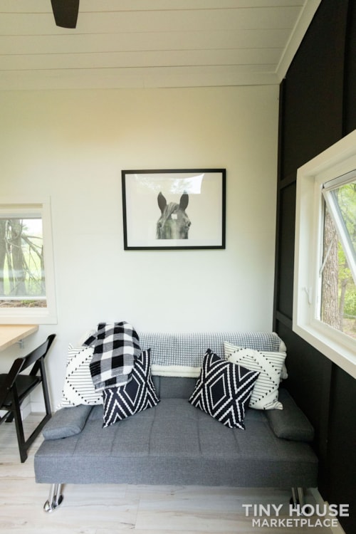 16' Modern off the grid Tiny Home
