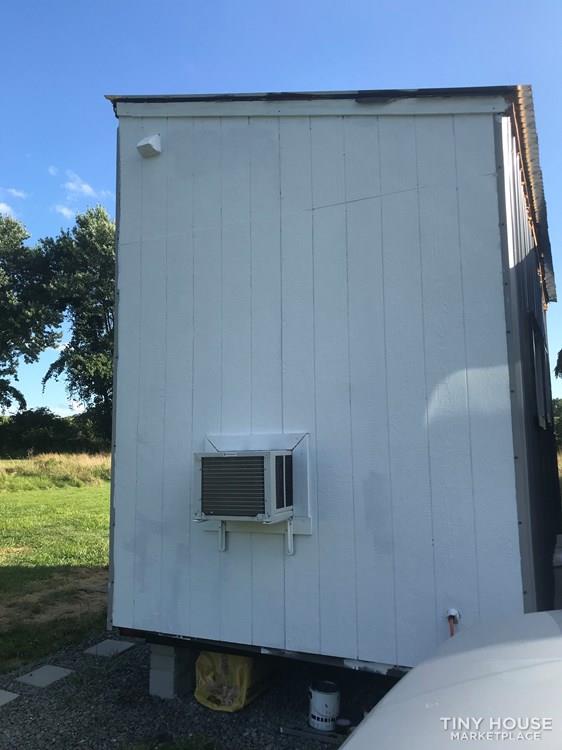 16’ Tiny House - Image 2 Thumbnail