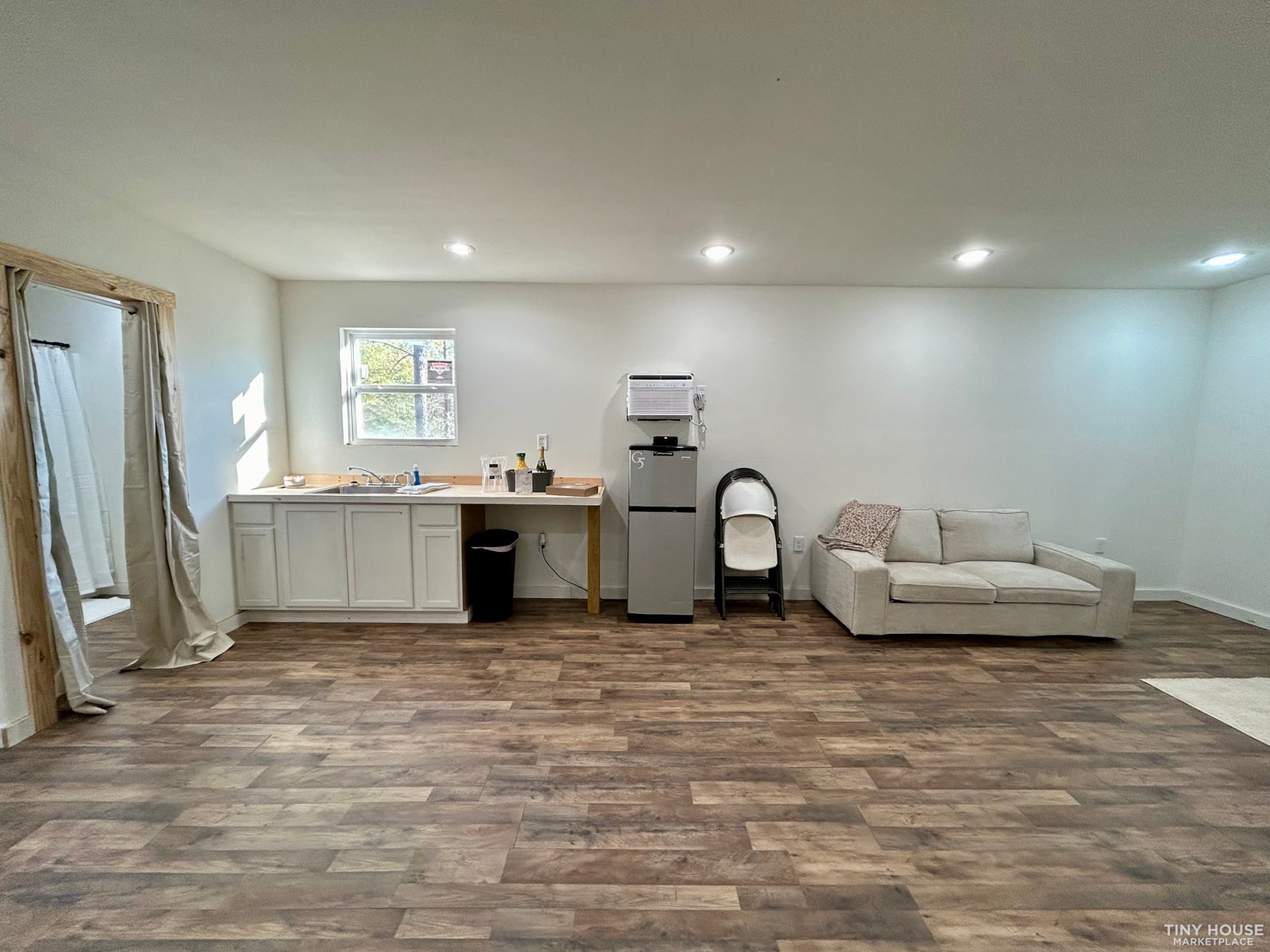 16 x 32  1 bed 1 bath tiny home  - Image 4 Thumbnail