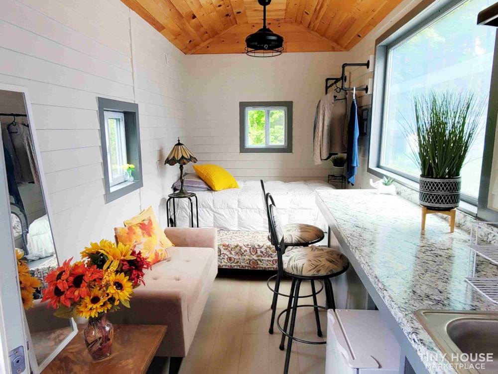 160 Sq Ft Cozy and Comfy Tiny Home 