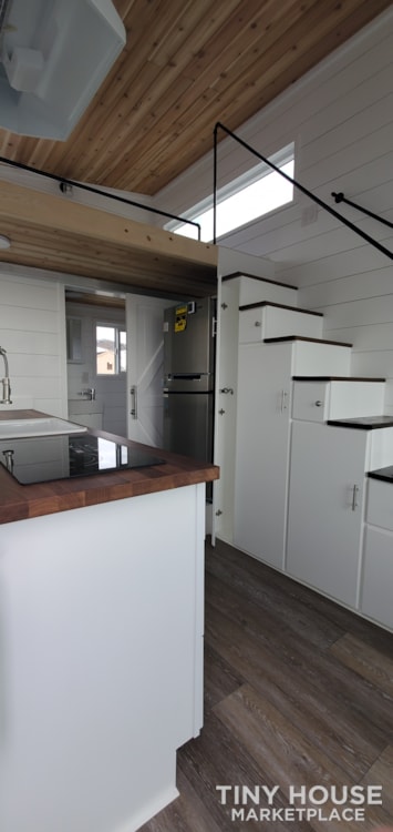 18ft Bay Cottage - Image 4 Thumbnail