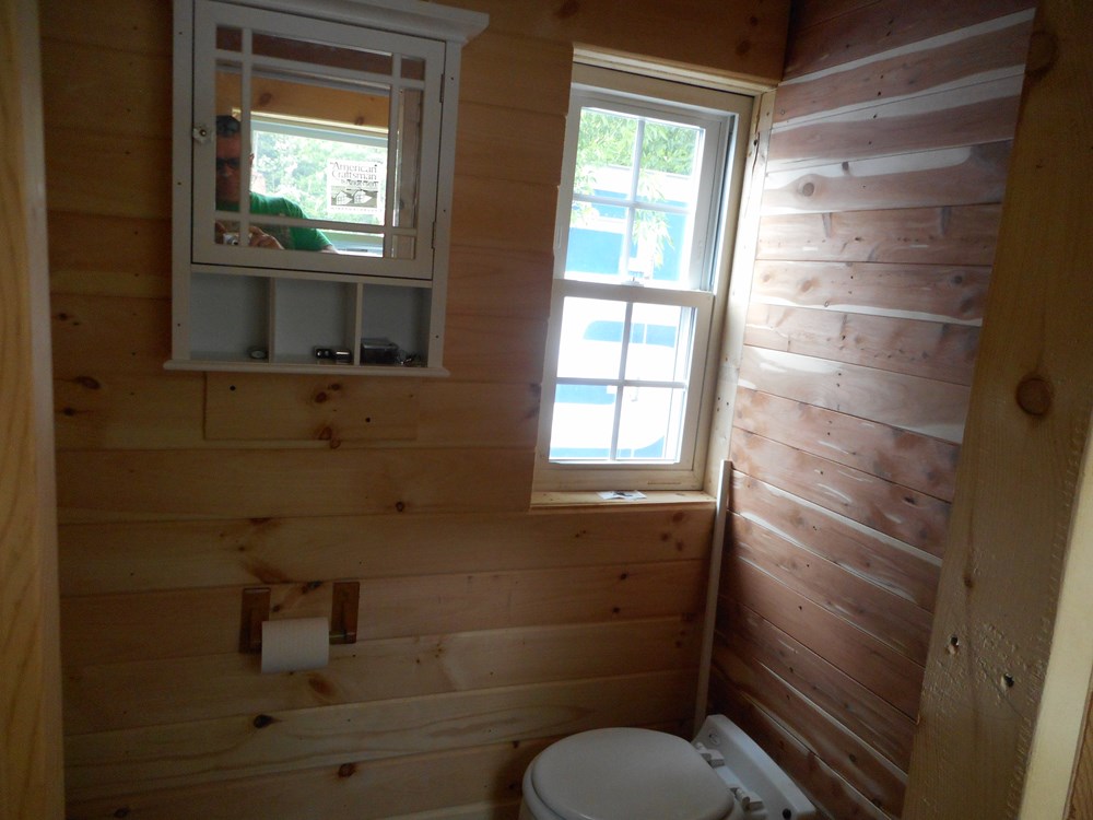 18x8 tiny home  - Image 4 Thumbnail