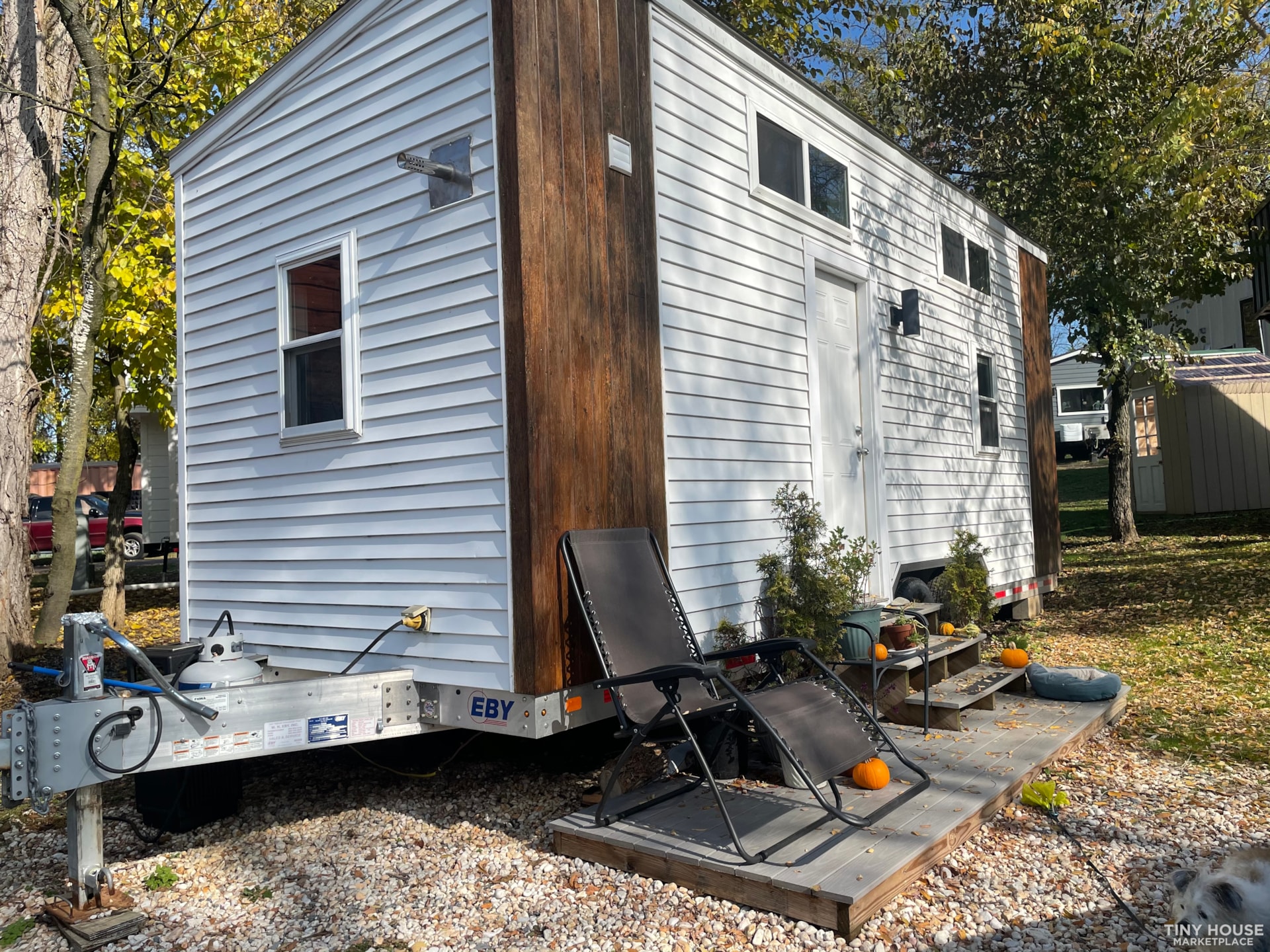 192 ft LIGHT AND OPEN TINY HOUSE