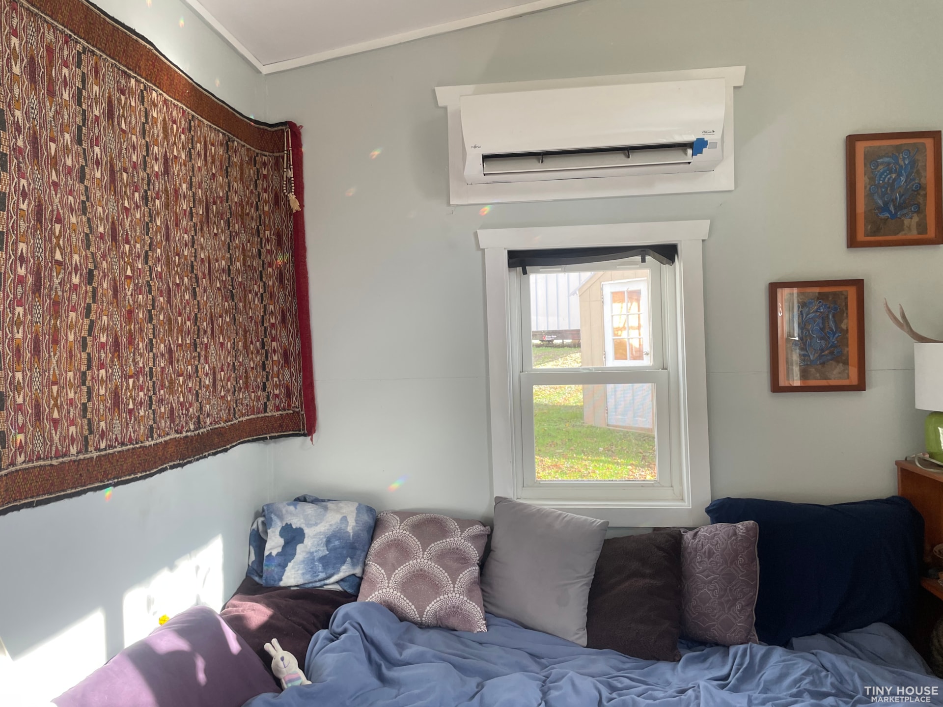 192 ft LIGHT AND OPEN TINY HOUSE - Image 4 Thumbnail