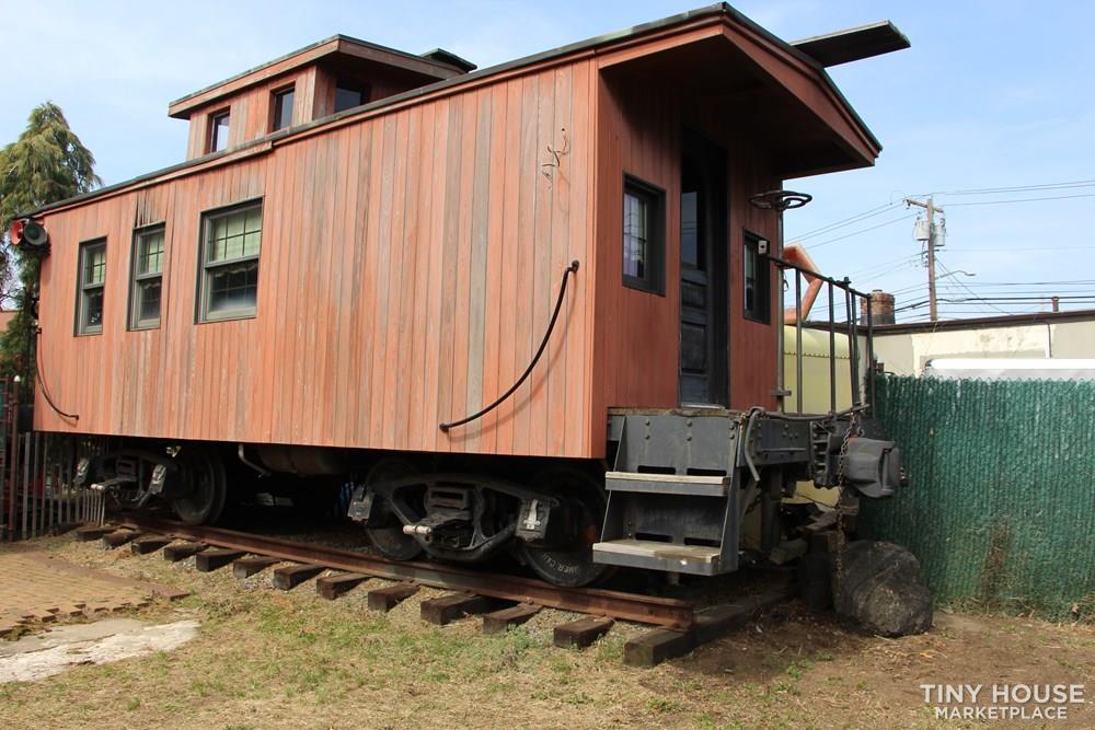 1923 B & O Caboose - Fully renovated. - Image 1 Thumbnail