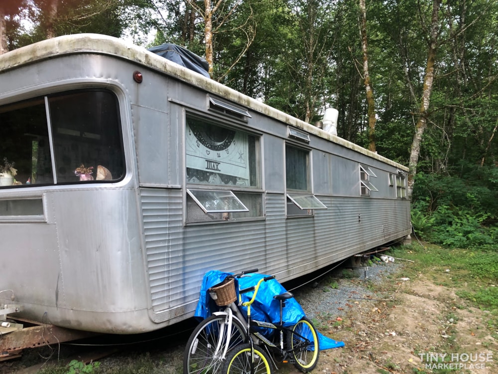 1957 Spartan Imperial Mansion Vintage Travel Trailer/Tiny Home - Image 2 Thumbnail
