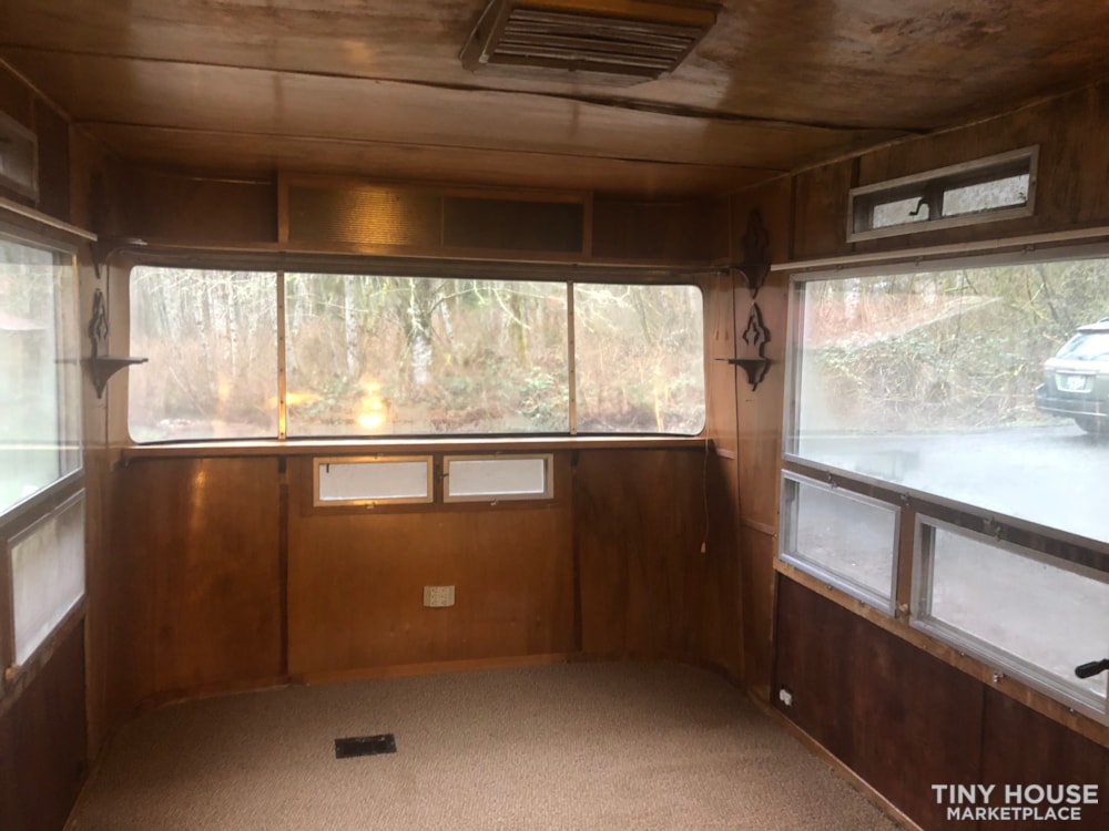 1957 Spartan Imperial Mansion Vintage Travel Trailer/Tiny Home - Image 3 Thumbnail