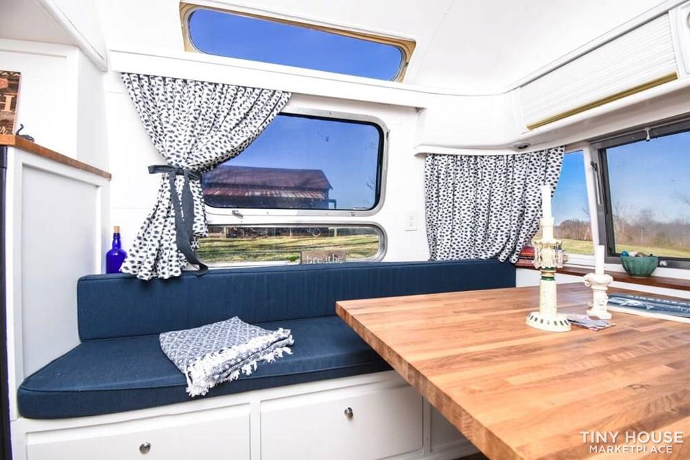 1976 Airstream Ambassador (Renovated!) - Image 2 Thumbnail