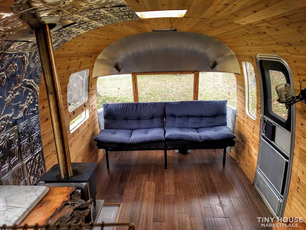 1988 airstream excella off the grid  - Image 4 Thumbnail