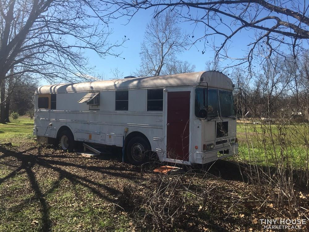 1992 International Skoolie Conversion