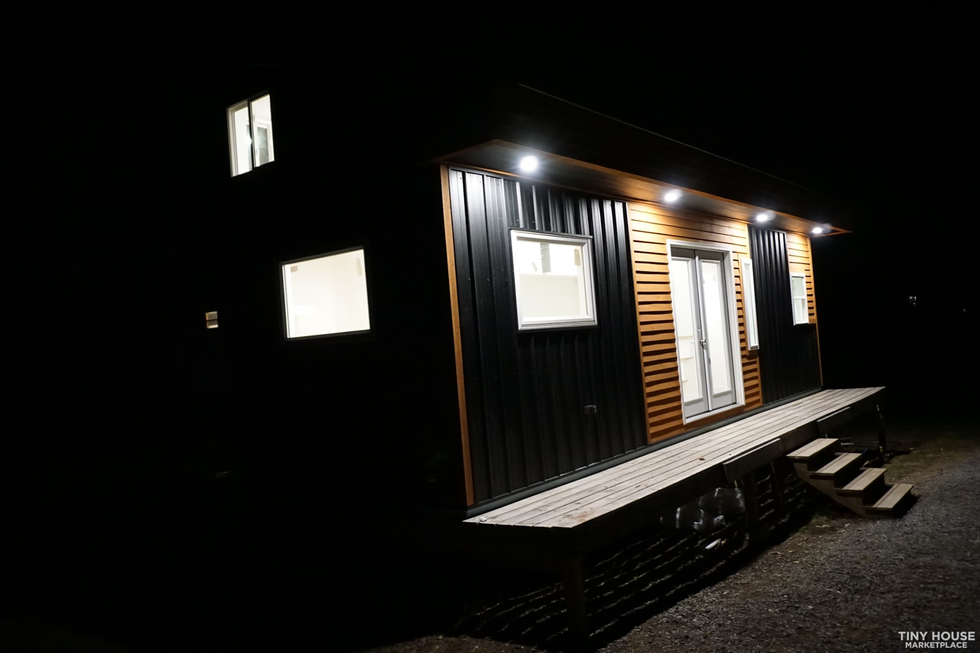 2 Bedroom 1 Bathroom Tiny Home - Image 4 Thumbnail