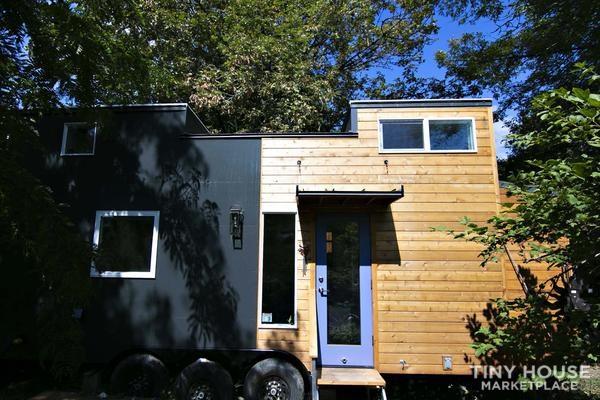 2 bedroom, 31' tiny house on wheels for sale - Image 3 Thumbnail
