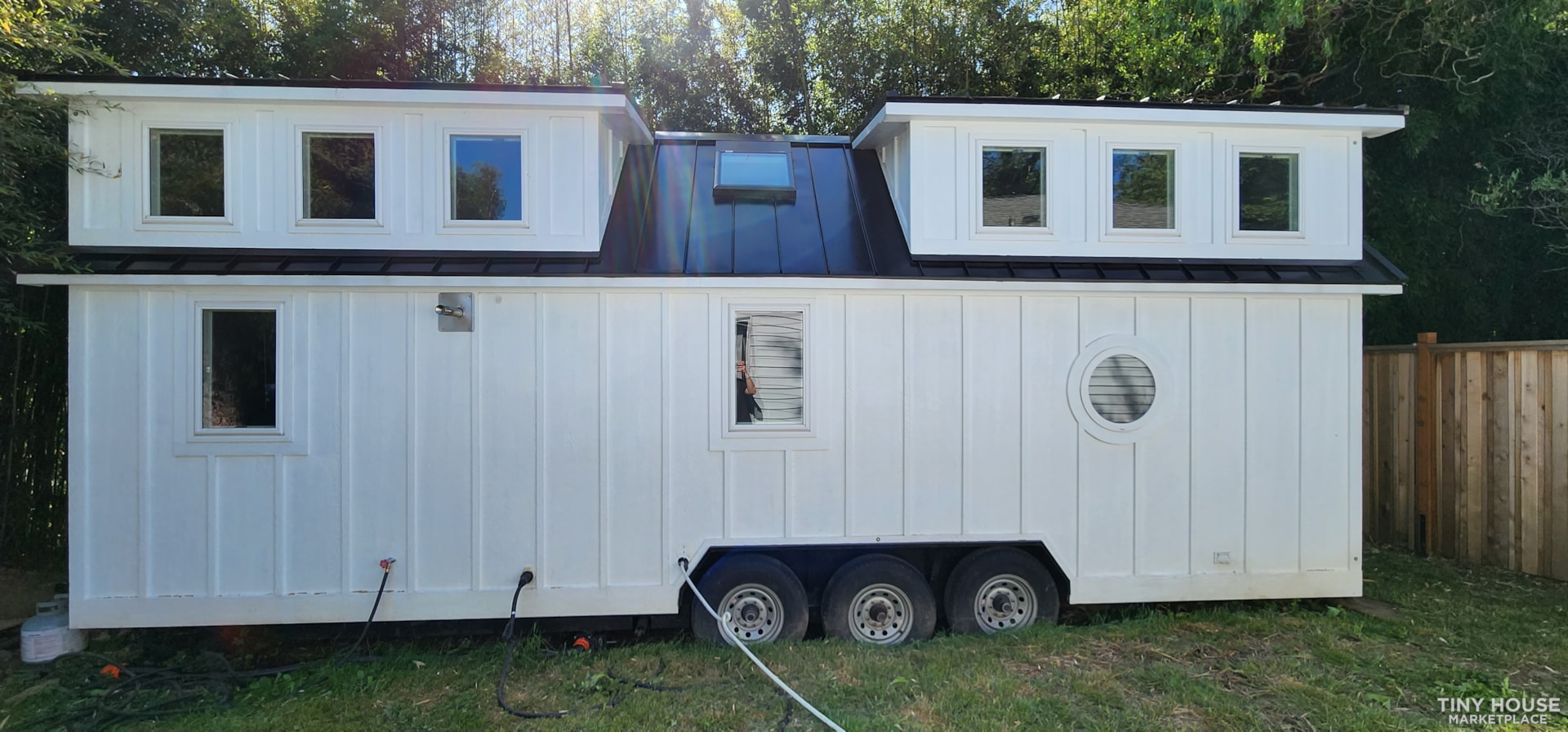 2 Bedroom Tiny House on Wheels - Ready to Move or Move In! - Image 3 Thumbnail
