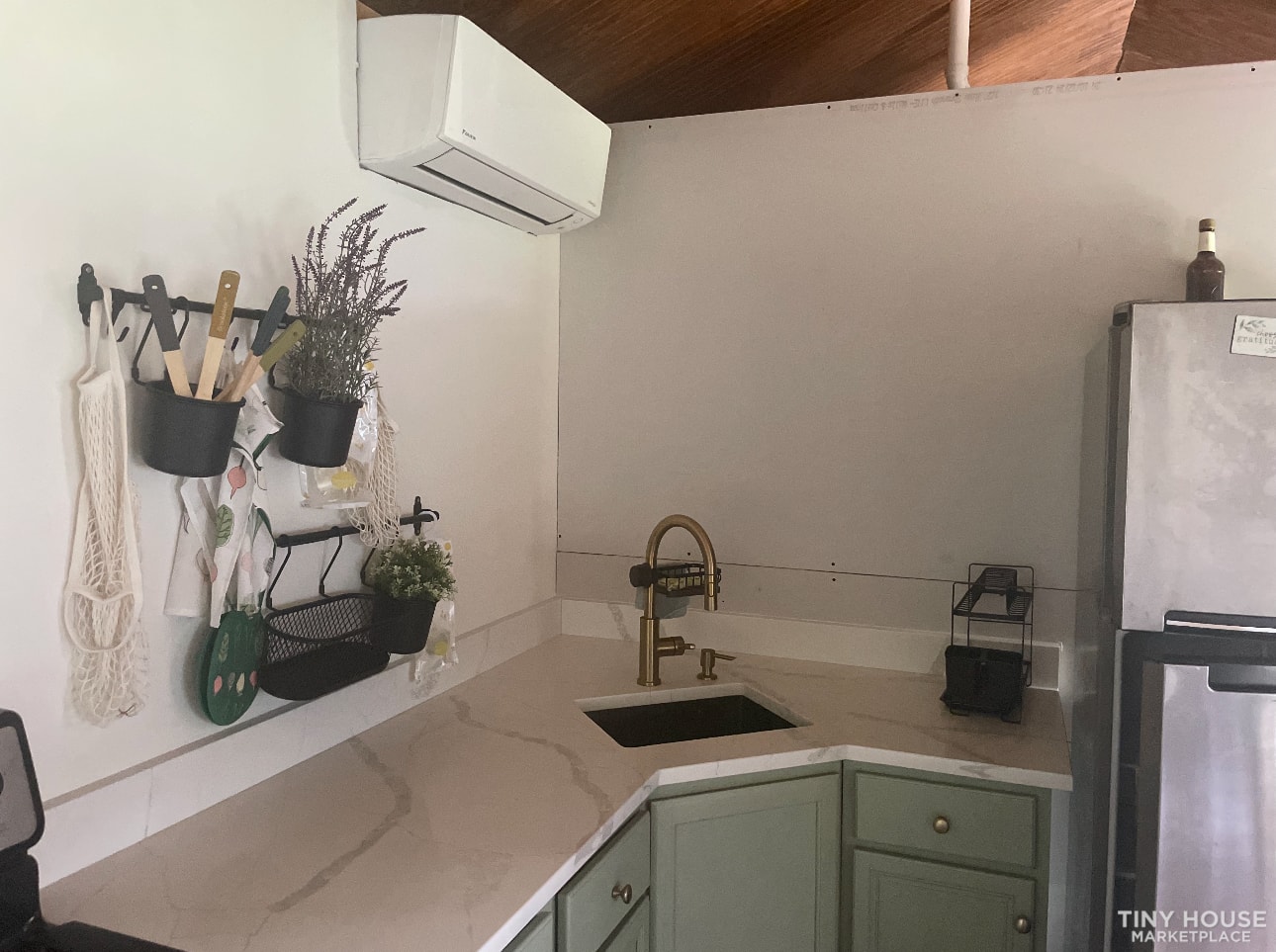 2 Building= 1 Tiny Home partially renovated - Image 4 Thumbnail