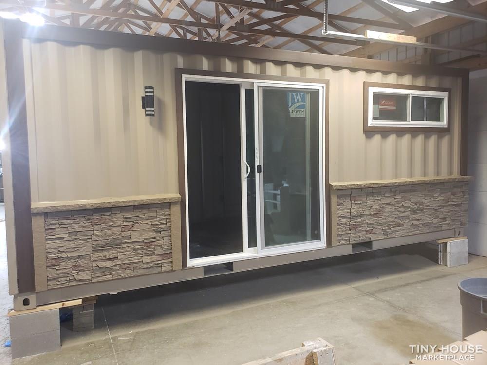 20'  Container Home Brand New Construction