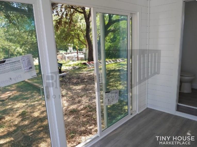 20 ft Container Home | "The Beaumont" Model - Image 4 Thumbnail