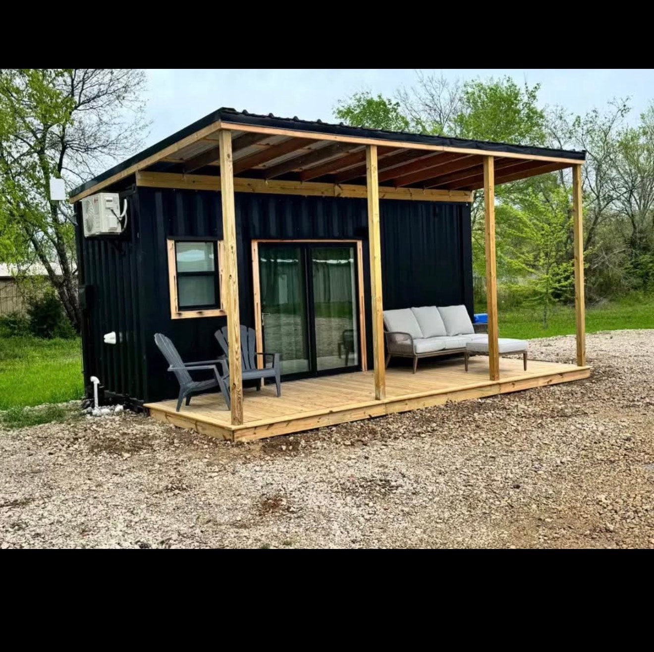 20’ container house. Fully furnished - Image 2 Thumbnail